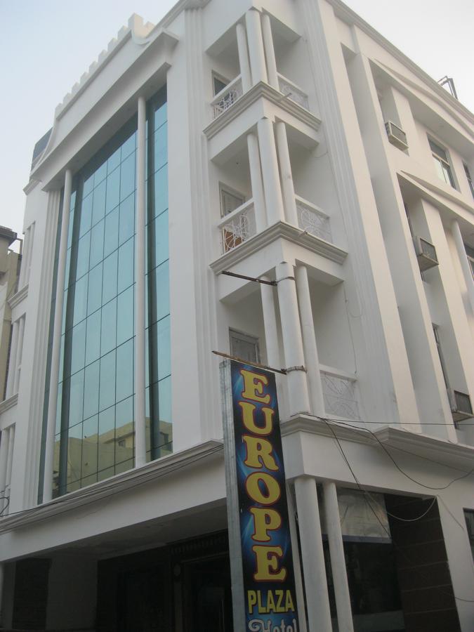 Oyo 8076 Hotel Europe Plaza Lucknow Exterior foto