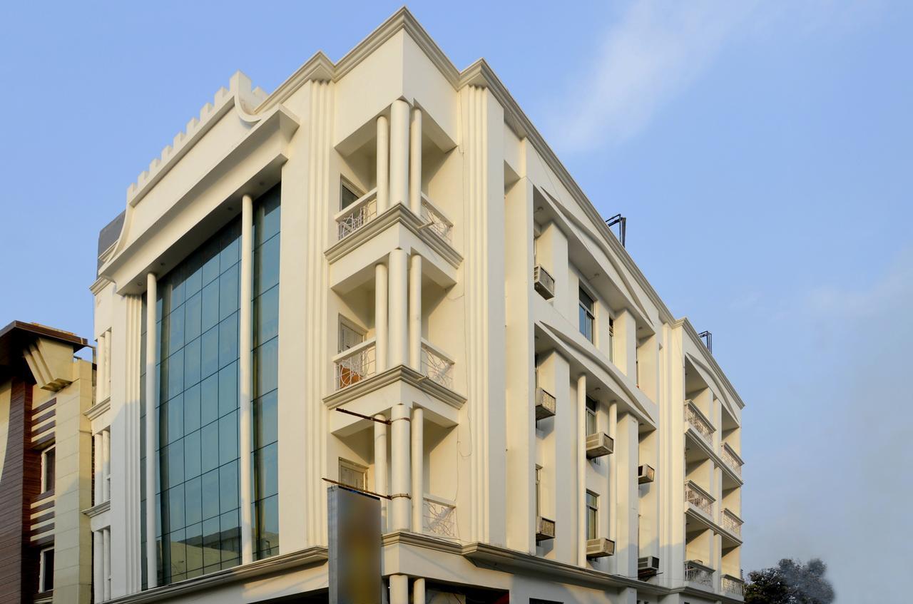 Oyo 8076 Hotel Europe Plaza Lucknow Exterior foto